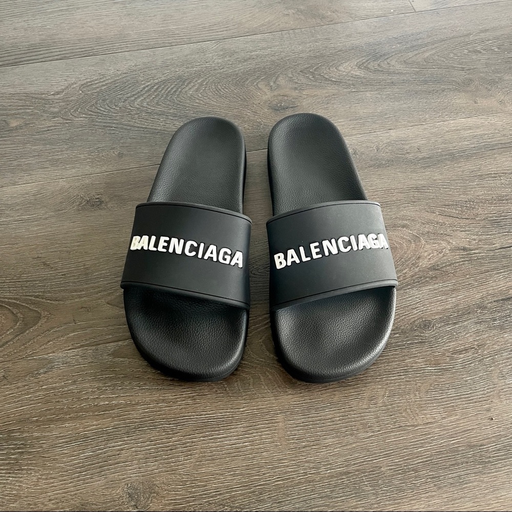 SOLD NEW Balenciaga Mens 45 / 12 Pool Slide Black White